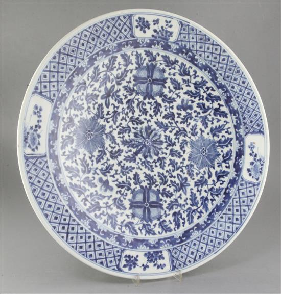 A Chinese blue and white charger, 19th century, diameter 49cm